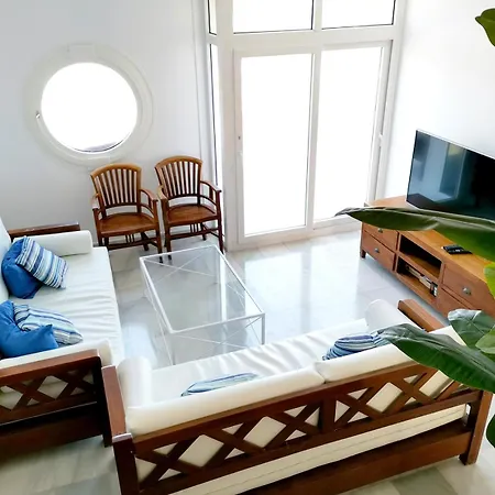 بيت للعطل Sun & 1 *