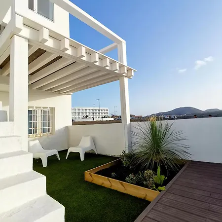 بيت للعطل Sun & 1 *