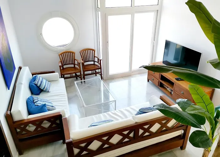 بيت للعطل Sun & 1 *